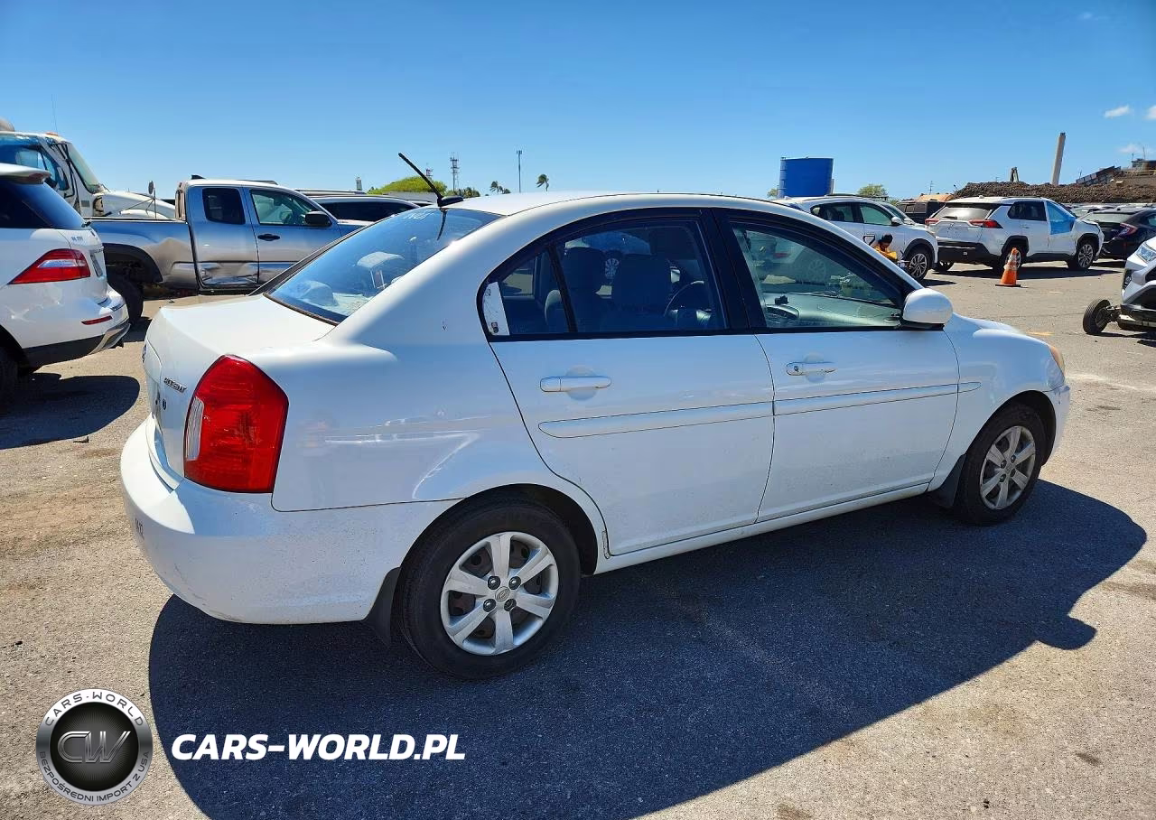 2010 Hyundai Accent Gls VIN:KMHCN4AC6AU429633 - 3