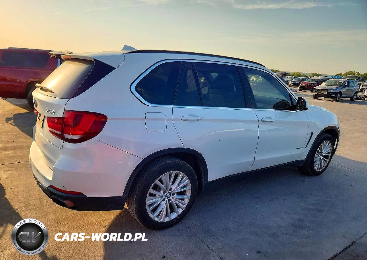 2015 BMW X5 xDrive50I VIN:5UXKR6C57F0J76429 - 3
