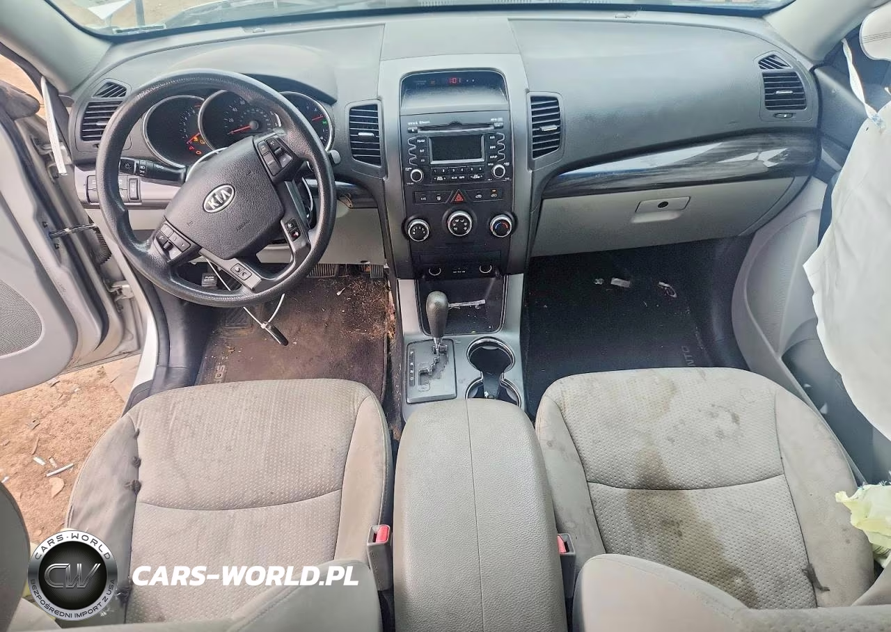 2012 Kia Sorento Lx VIN:5XYKT3A12CG230260 - 8