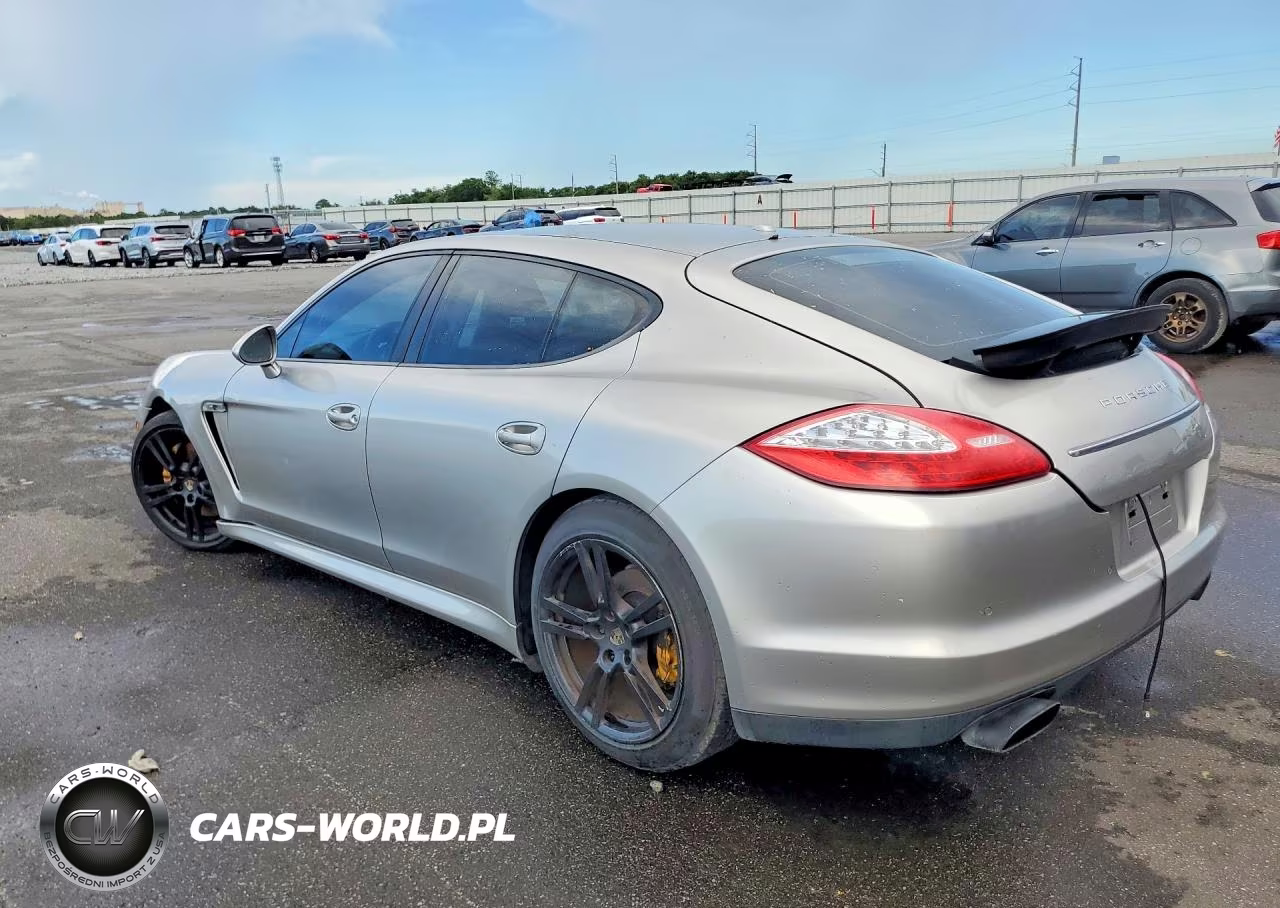 2011 Porsche Panamera 2 VIN:WP0AA2A74BL011190 - 2
