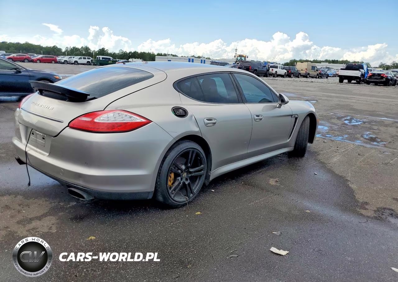 2011 Porsche Panamera 2 VIN:WP0AA2A74BL011190 - 3