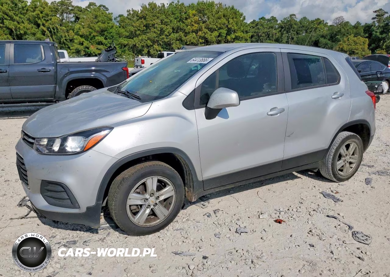2020 Chevrolet Trax Ls VIN:KL7CJKSB3LB327339 - 1