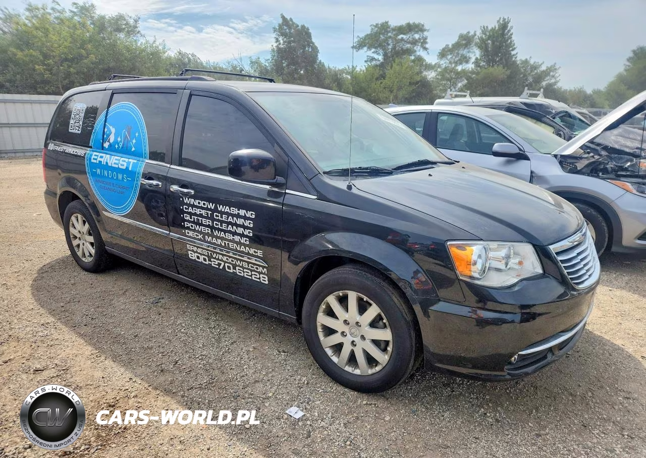 2016 Chrysler Town & Country Touring VIN:2C4RC1BG8GR129375 - 4