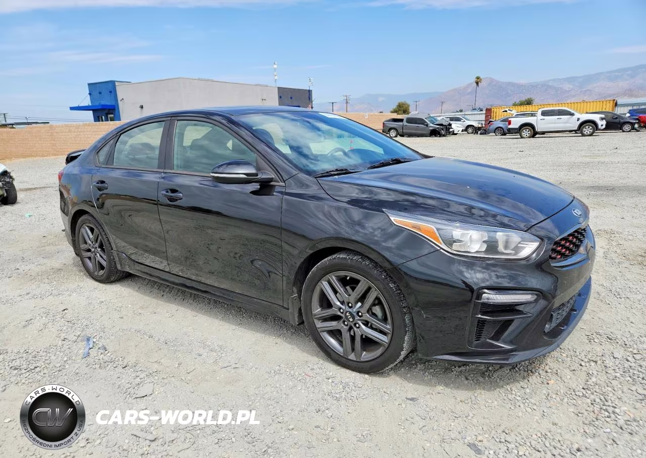 2020 Kia Forte Gt Line VIN:3KPF34AD1LE137339 - 4
