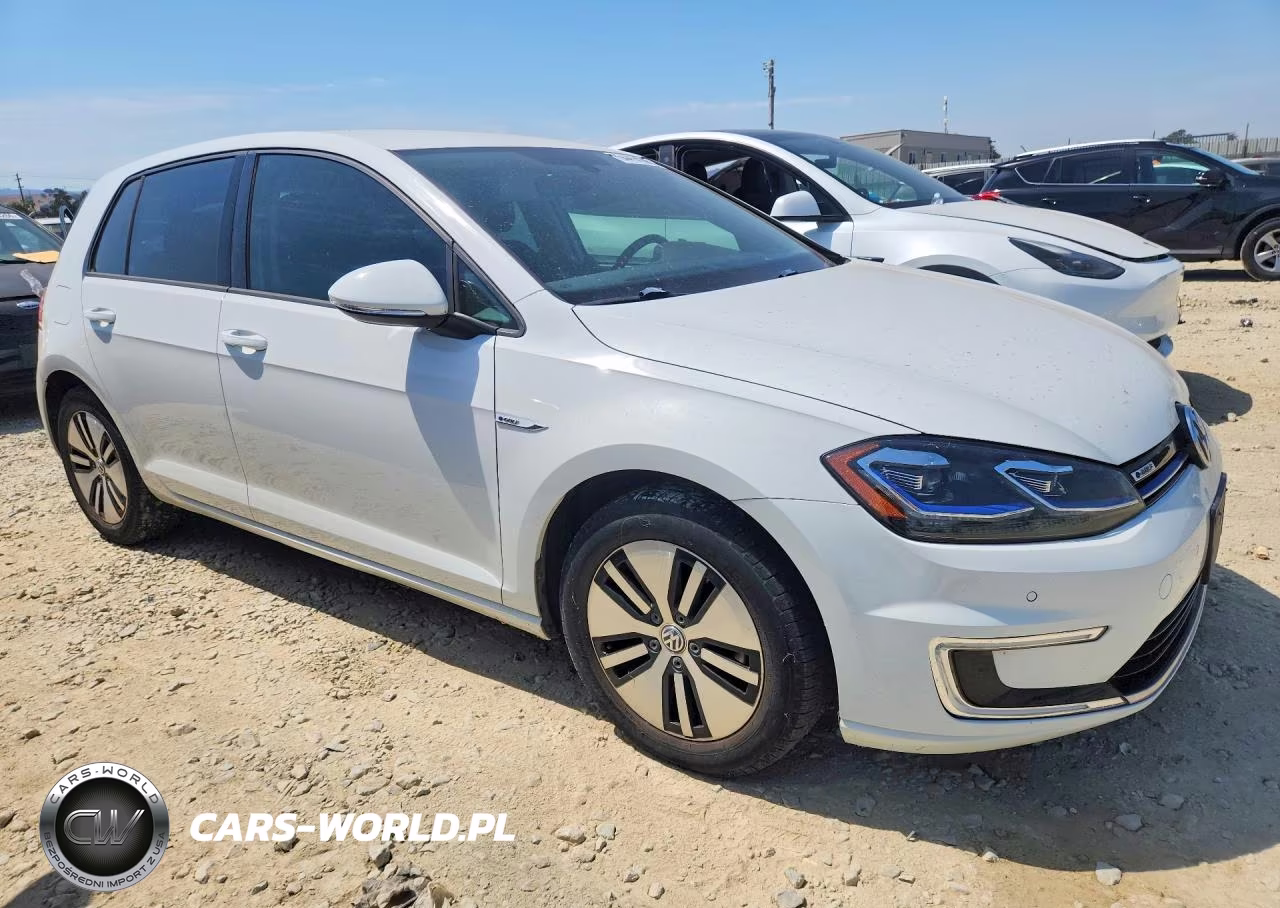 2017 Volkswagen E-Golf Sel Premium VIN:WVWPR7AU4HW953446 - 4
