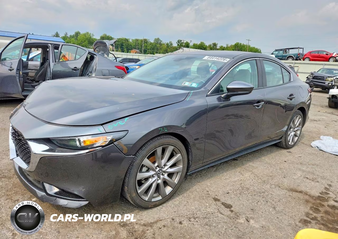 2019 Mazda 3 Select