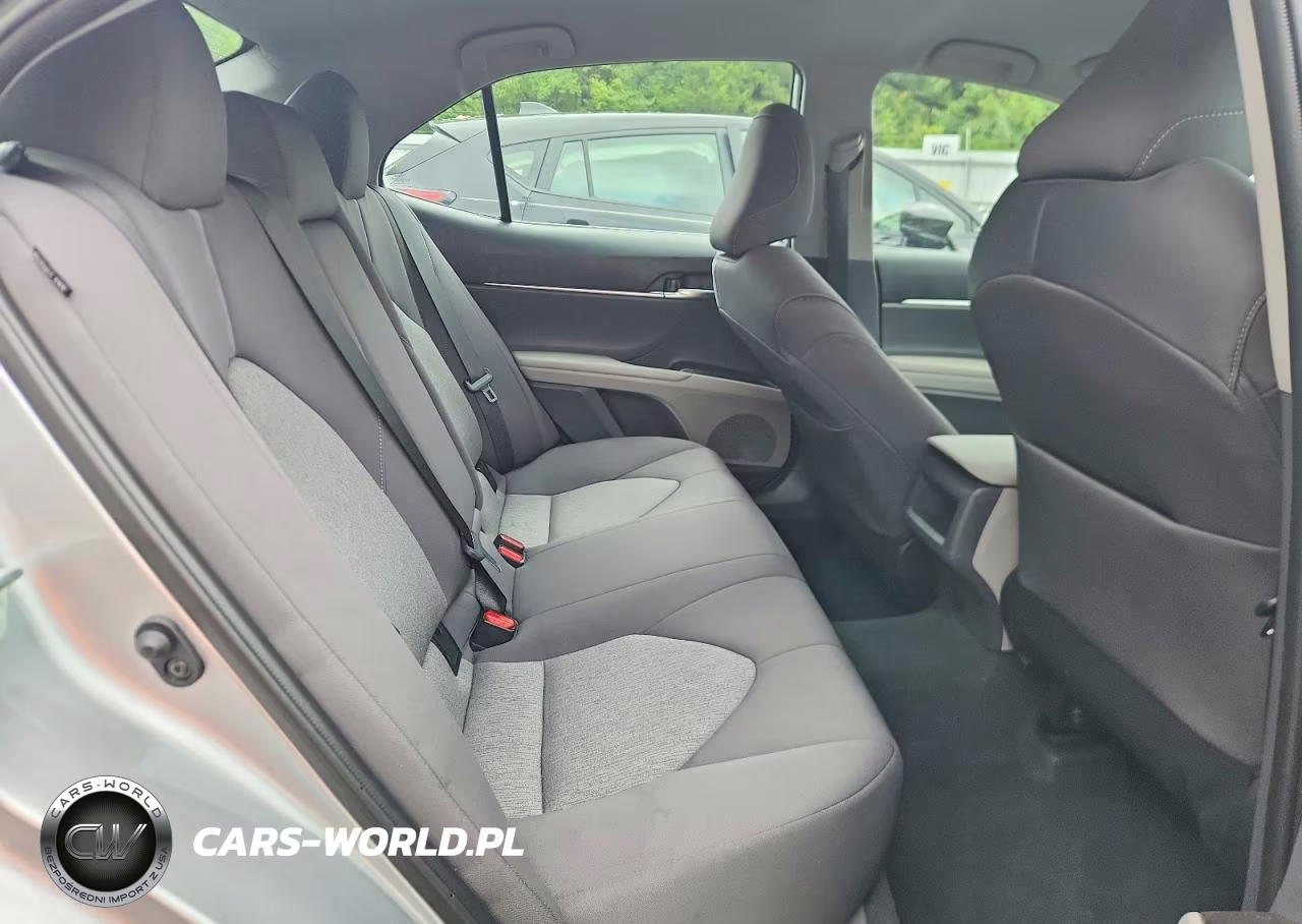 2024 Toyota Camry Le VIN:4T1R11AK3RU904226 - 10