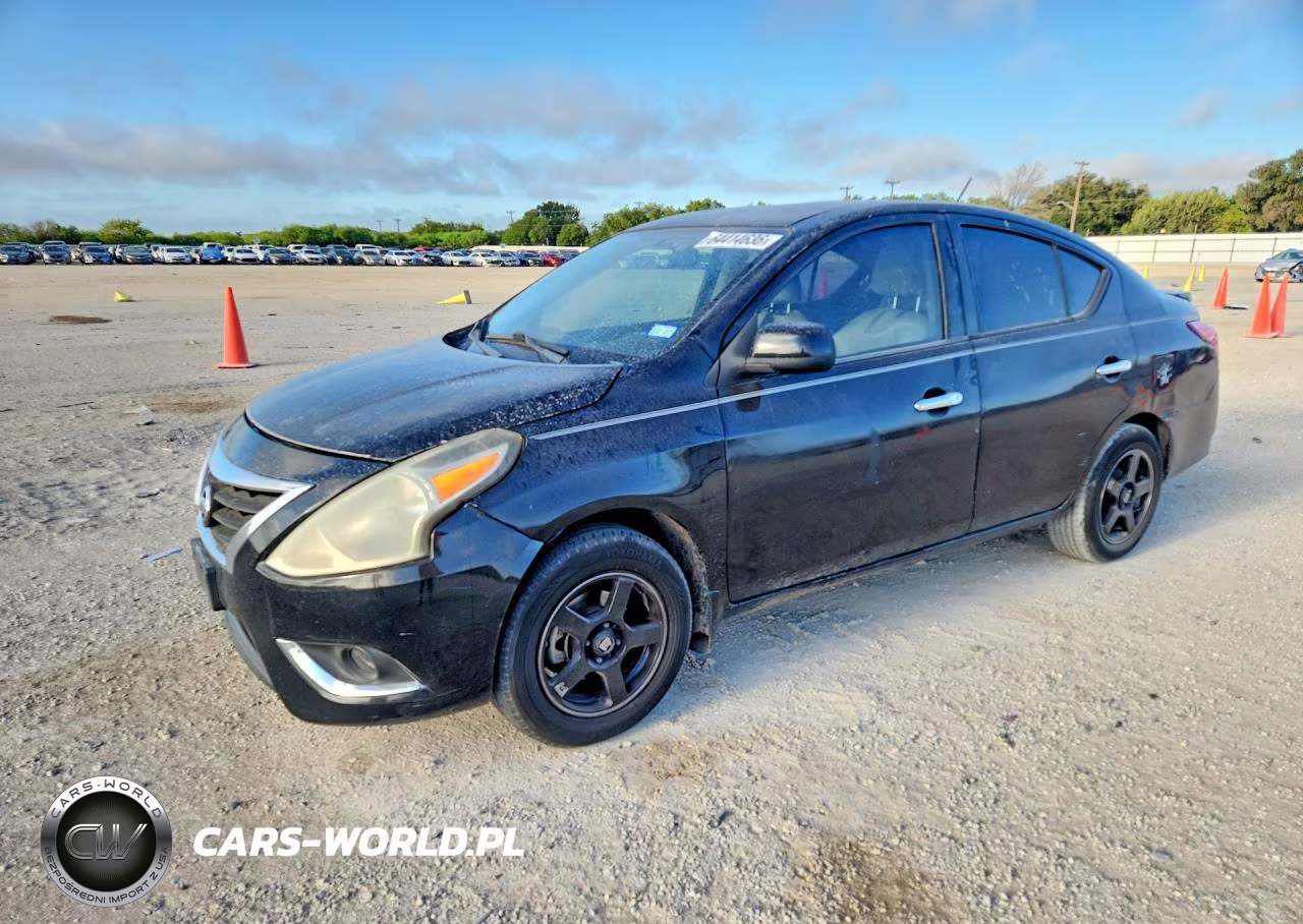 2017 Nissan Versa 1.6 S