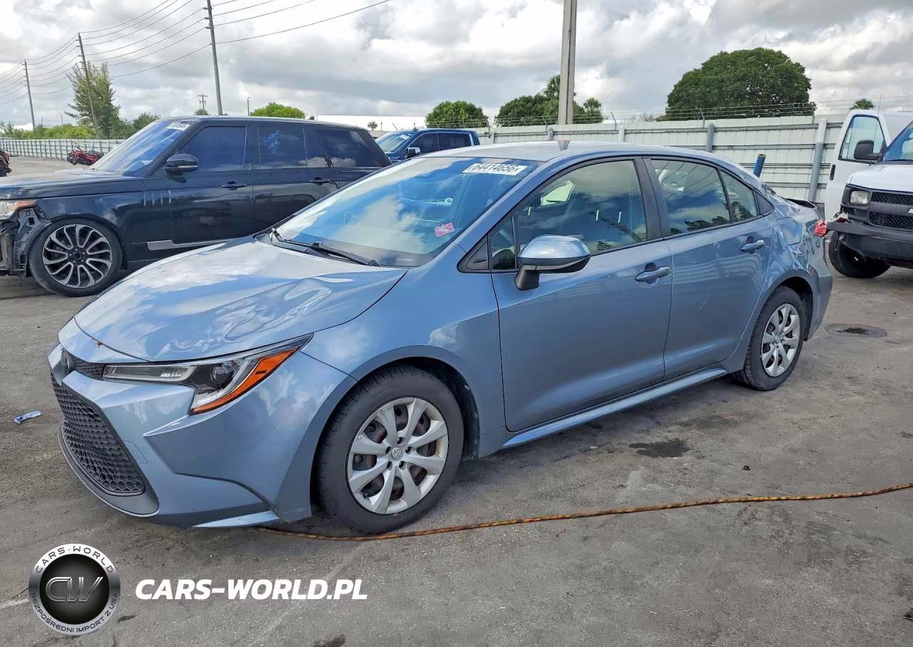 2021 Toyota Corolla Le – zdjęcie 1 z 12