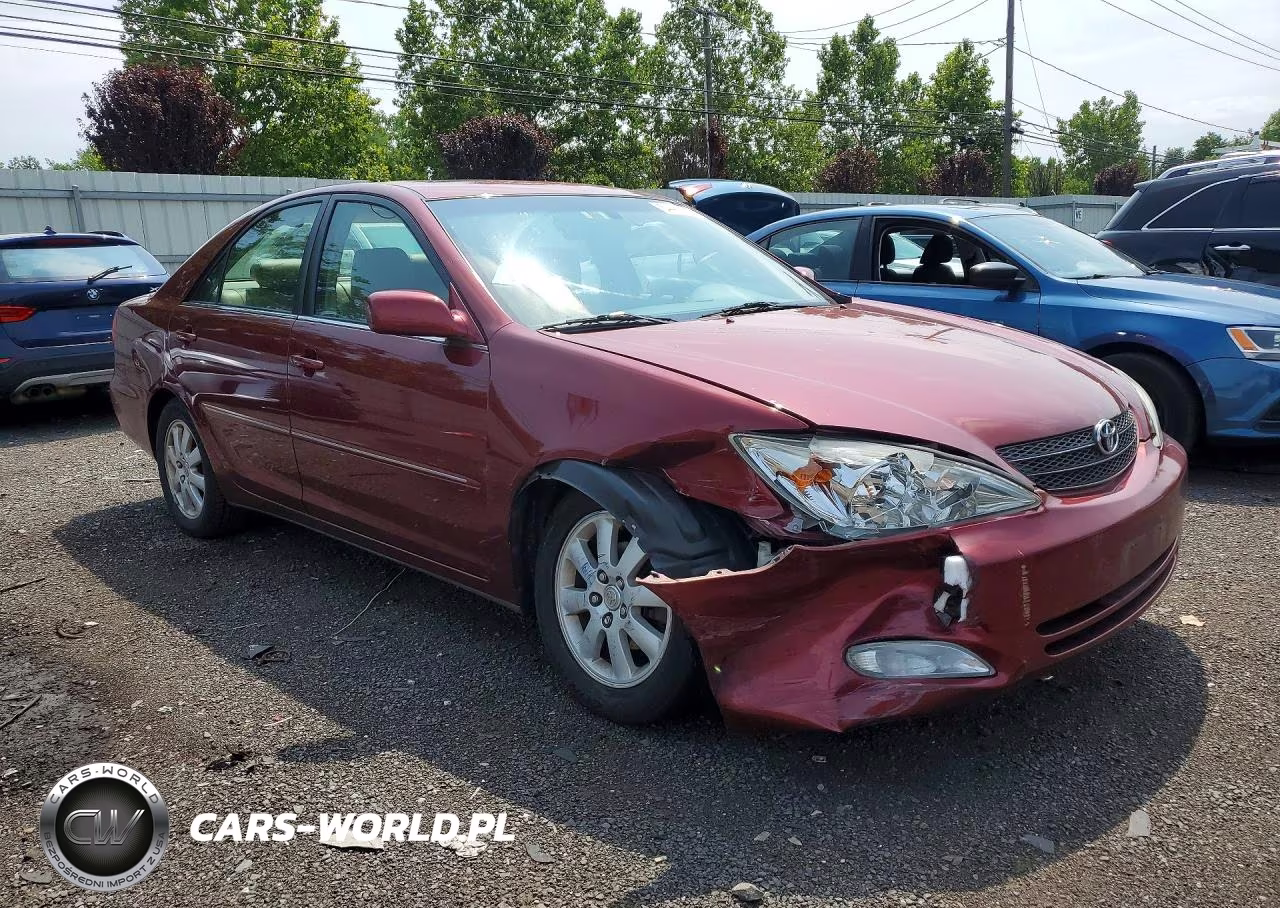 2004 Toyota Camry Xle VIN:4T1BE30K24U286988 - 4