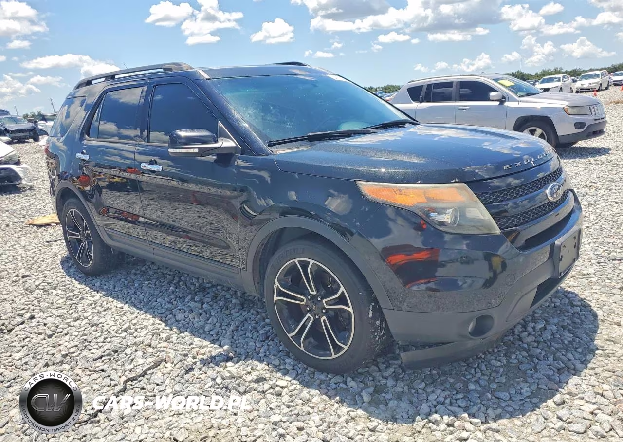 2014 Ford Explorer Sport VIN:1FM5K8GT2EGC35928 - 4