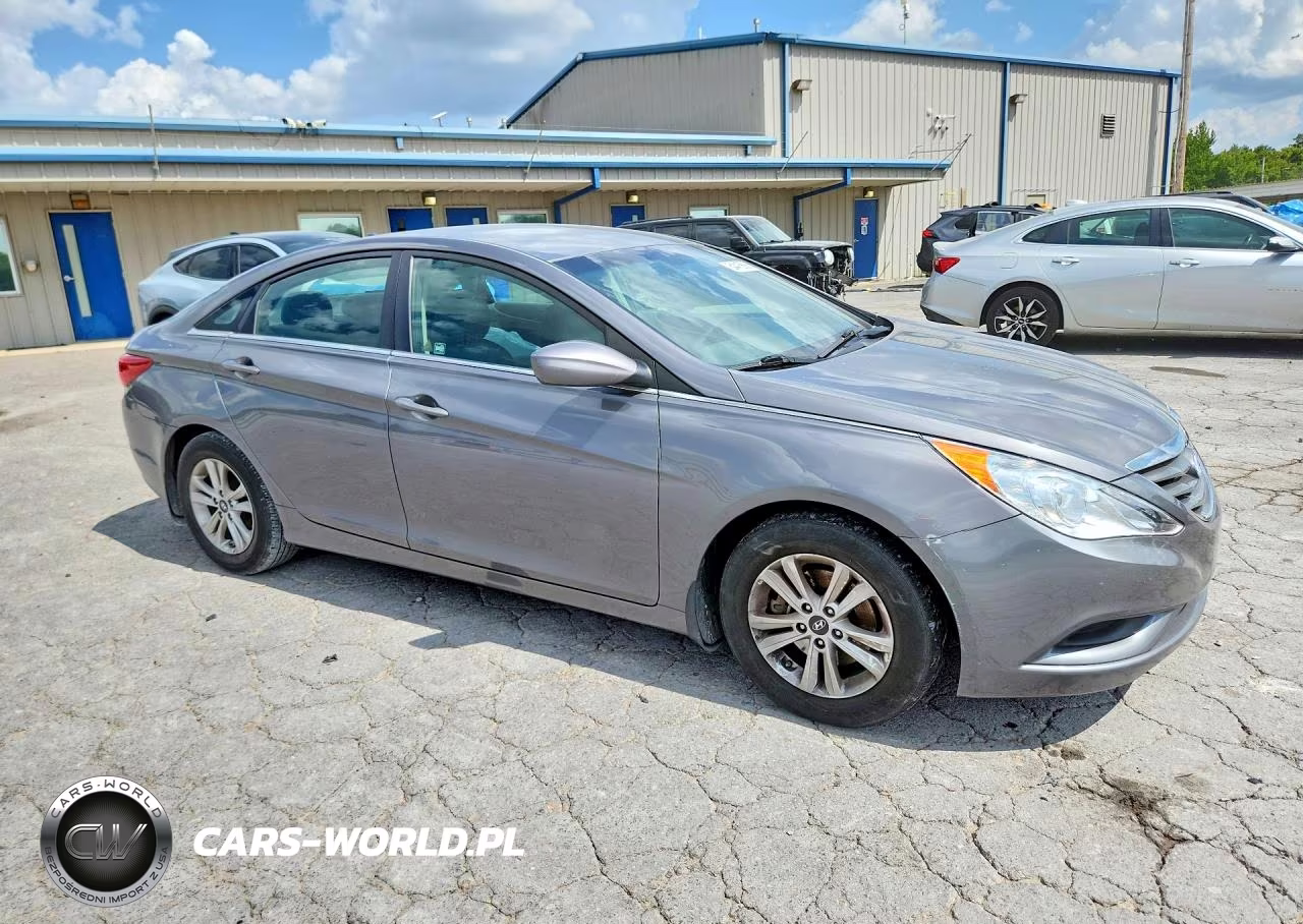 2012 Hyundai Sonata Gls VIN:5NPEB4AC5CH372411 - 4