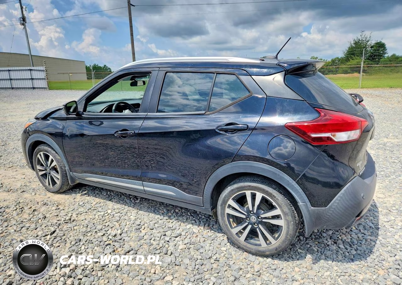 2020 Nissan Kicks Sr VIN:3N1CP5DV6LL516675 - 2