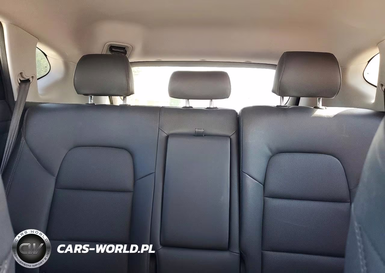 2020 Hyundai Tucson Limited VIN:KM8J3CAL8LU225099 - 10
