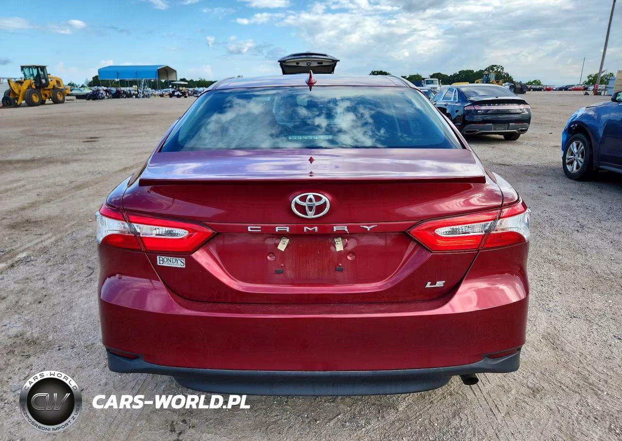2019 Toyota Camry Le VIN:4T1B11HK7KU822870 - 6