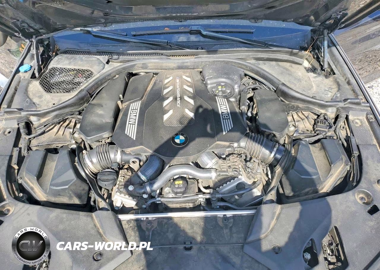 2020 BMW M550Xi VIN:WBAJS7C02LCE25631 - 11
