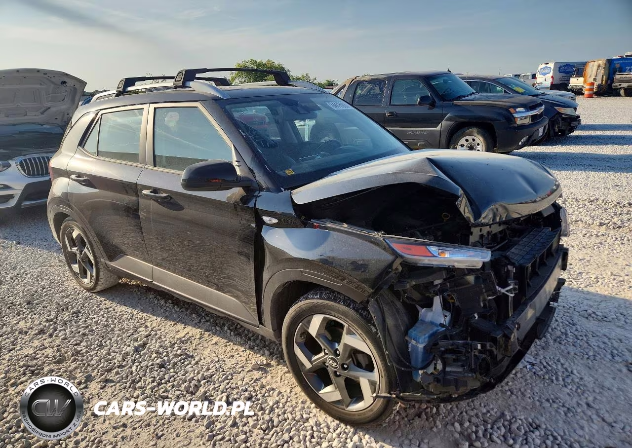2022 Hyundai Venue Sel VIN:KMHRC8A31NU190098 - 4