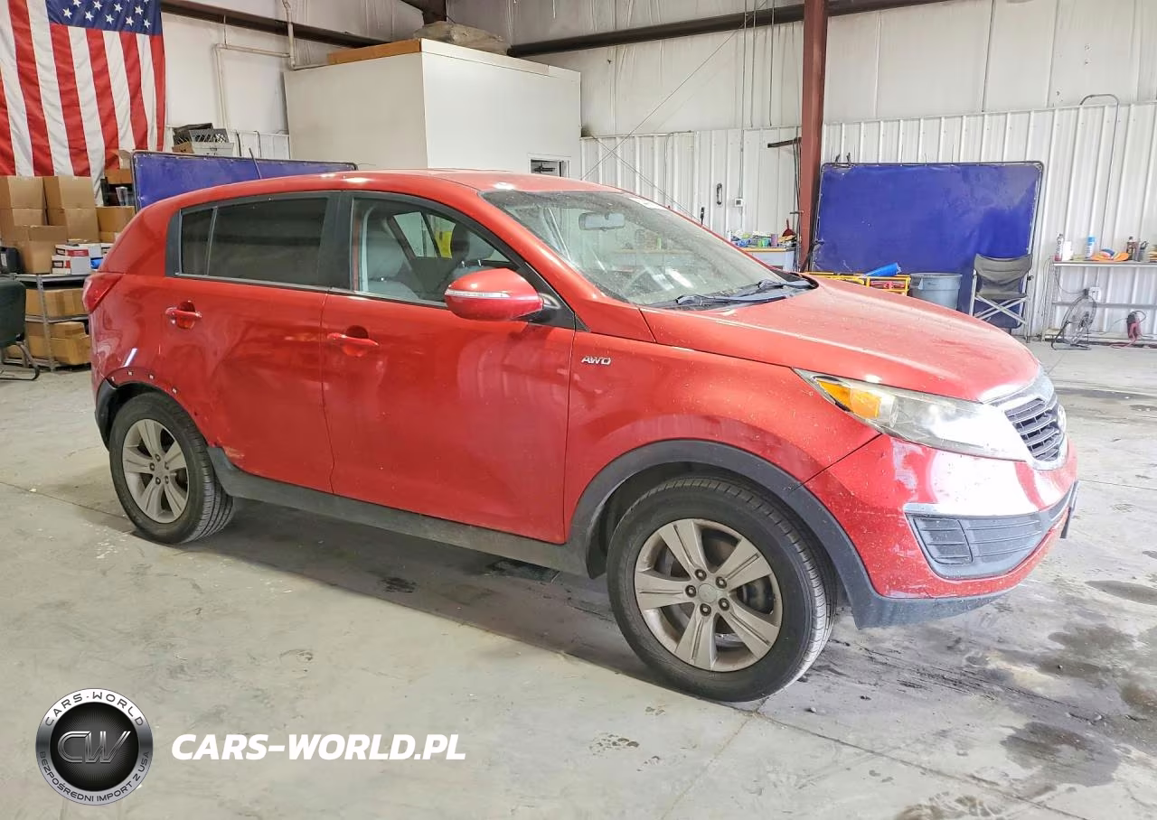 2012 Kia Sportage Lx VIN:KNDPBCA28C7314758 - 4