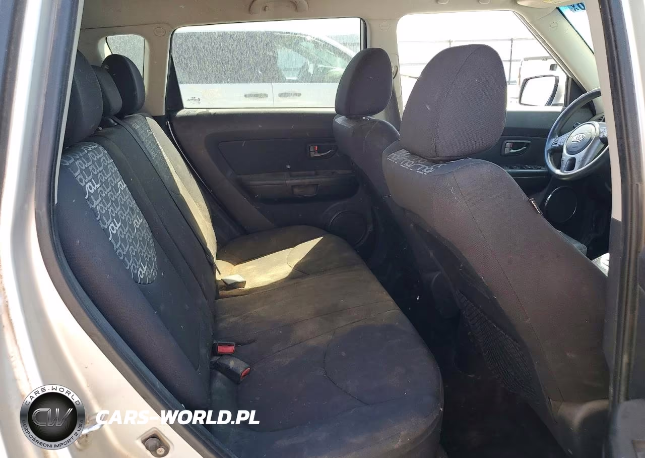 2011 Kia Soul VIN:KNDJT2A29B7707003 - 10
