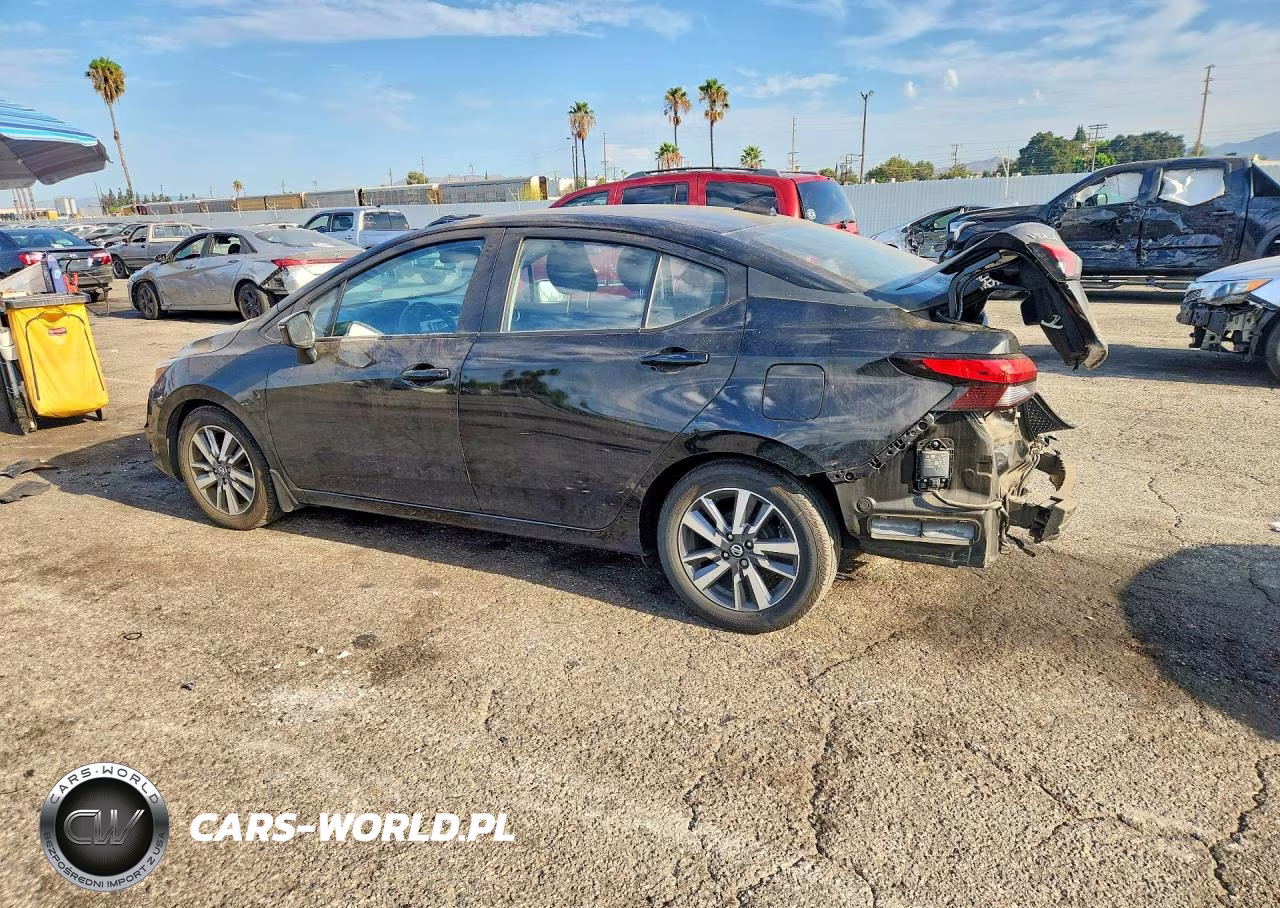 2020 Nissan Versa VIN:3N1CN8EV2LL812136 - 2