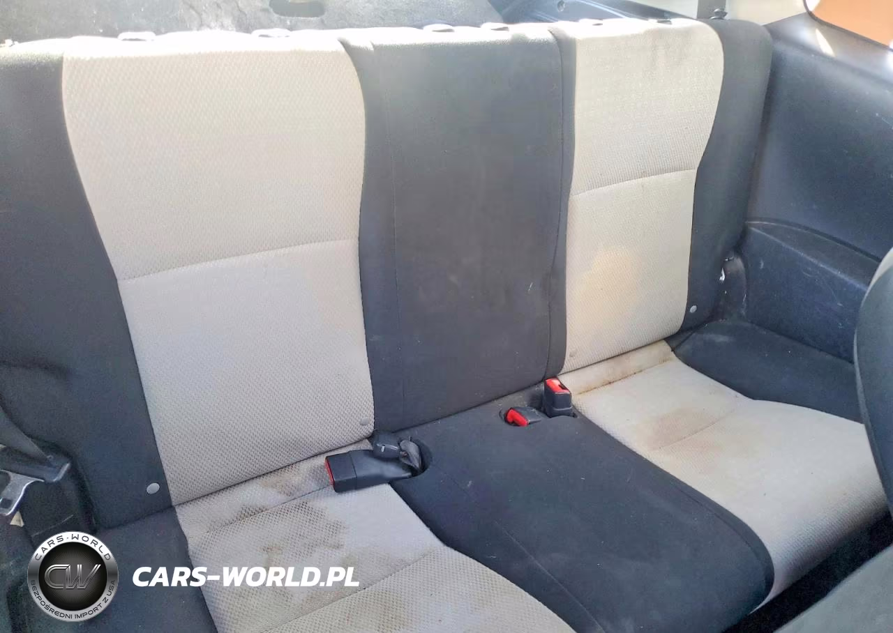 2012 Toyota Yaris 3-Door L VIN:JTDJTUD37CD541132 - 10