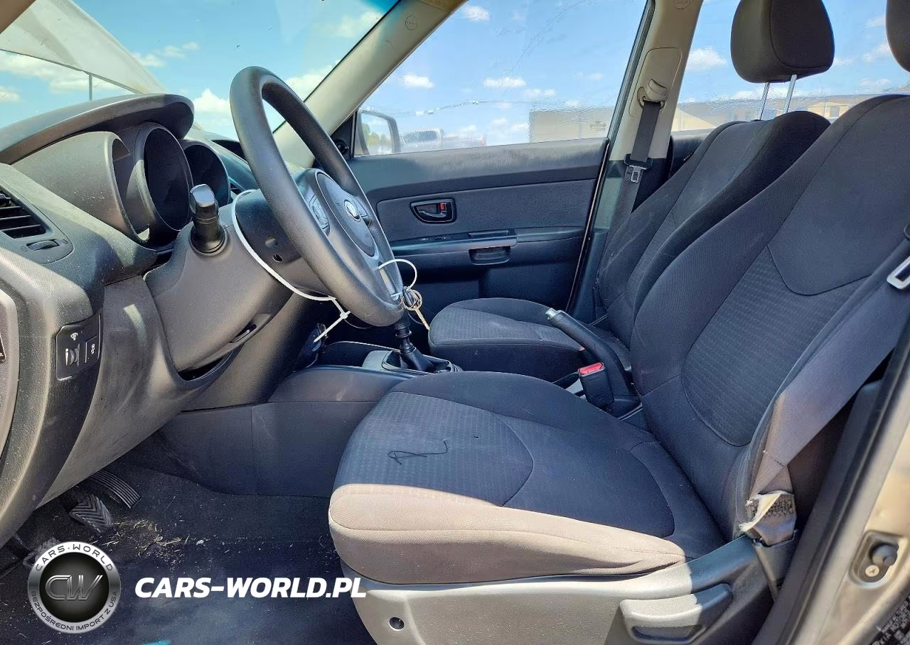 2013 Kia Soul Base VIN:KNDJT2A55D7527630 - 7