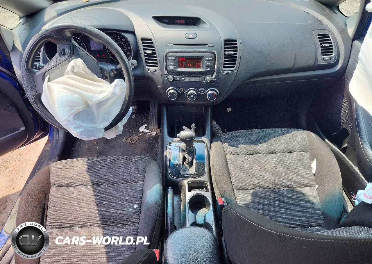 2017 Kia Forte Lx VIN:3KPFK4A71HE115426 - 8