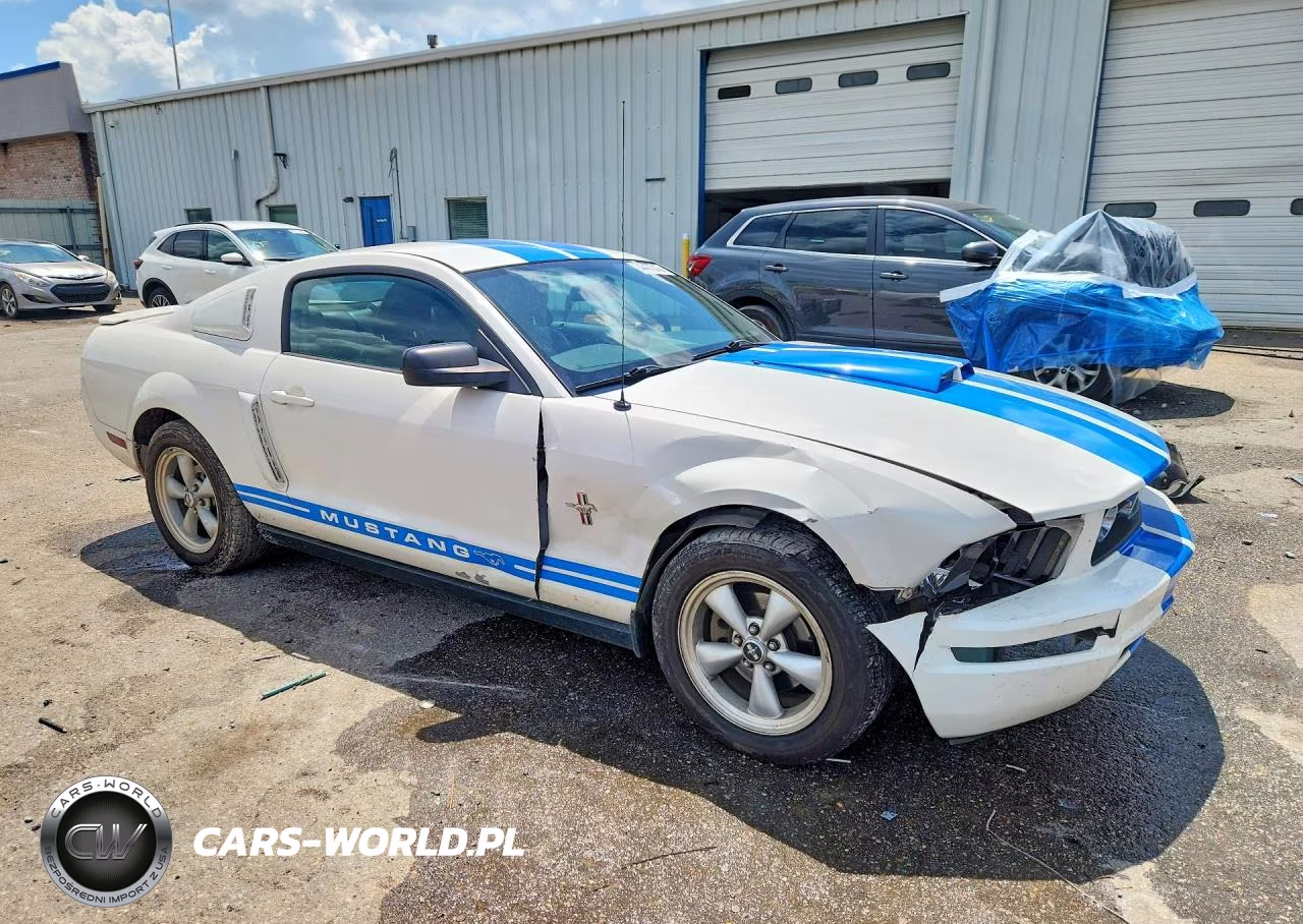2007 Ford Mustang VIN:1ZVFT80N275322340 - 4