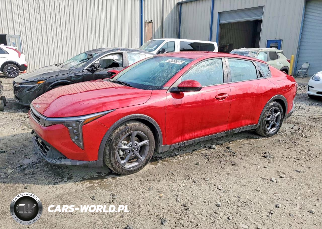 2026 Kia K4 Lxs – zdjęcie 1 z 12