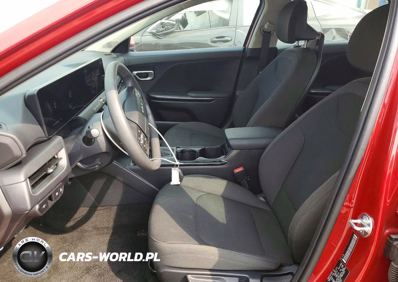 2026 Kia K4 Lxs VIN:3KPFT4DE8TE255005 - 7
