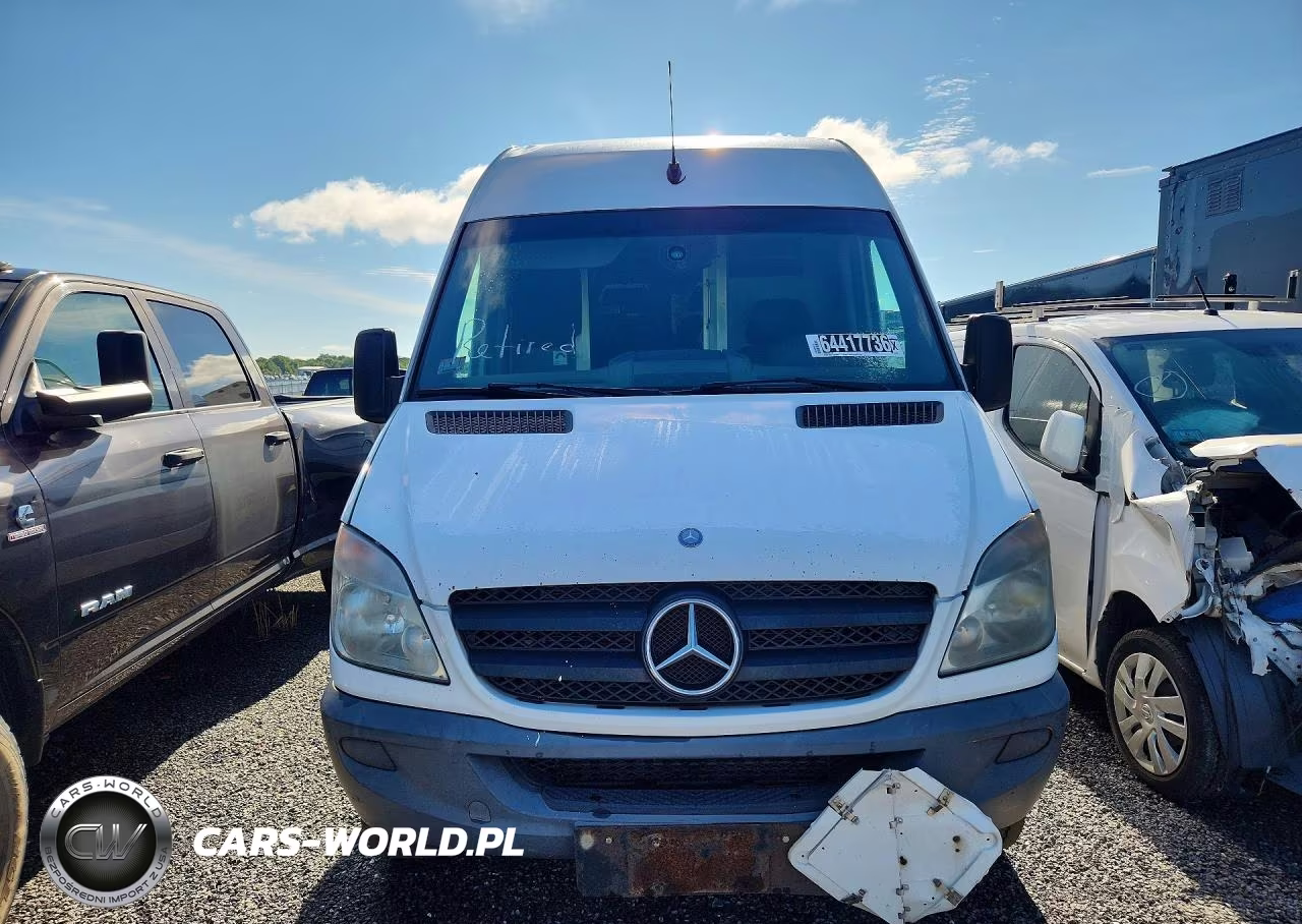 2011 Mercedes-Benz Sprinter 2500 Delivery Van VIN:WD3PE8CB4B5572636 - 5