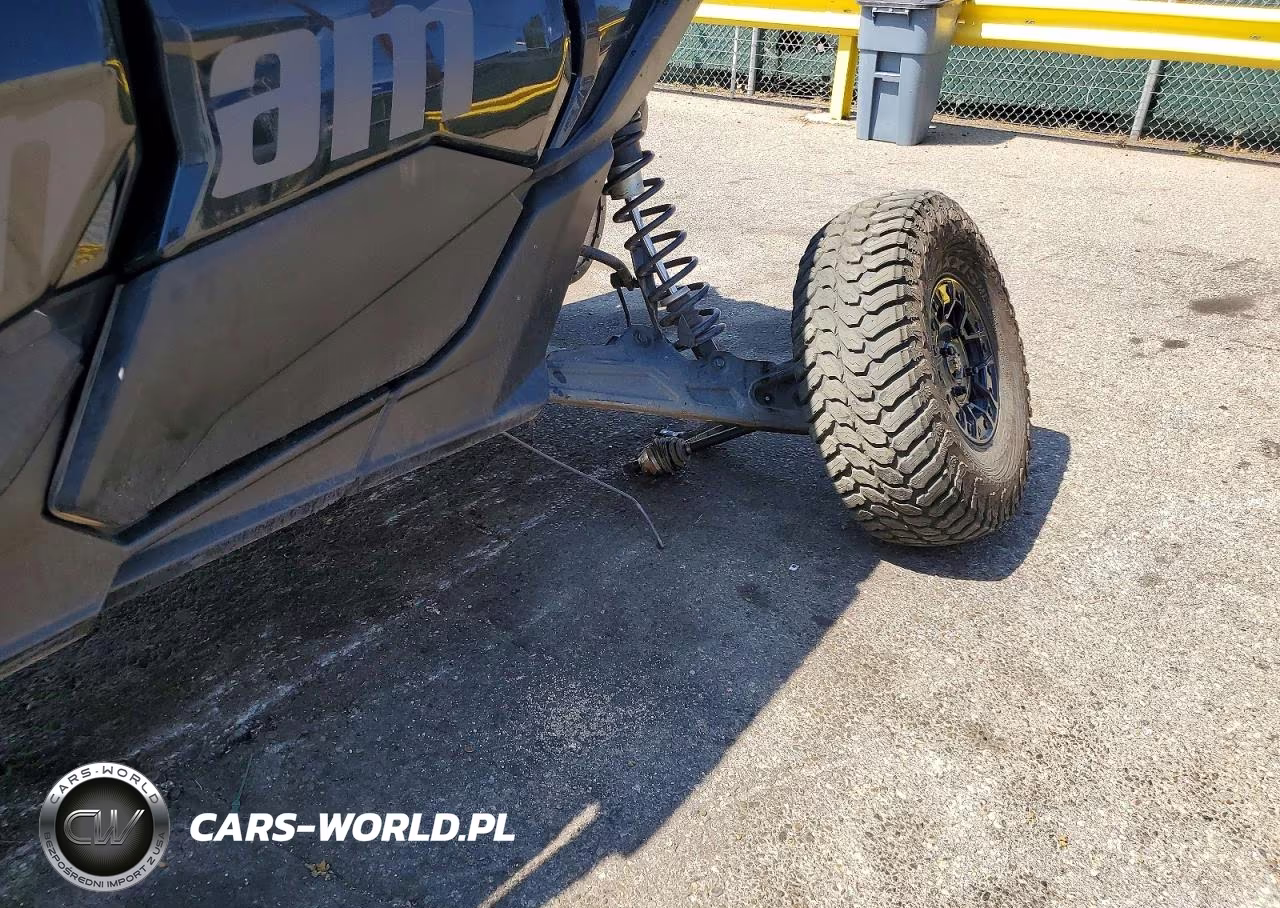 2021 Can-Am Maverick X3 Utility Vehicle VIN:3JBVNAV44MK003865 - 9