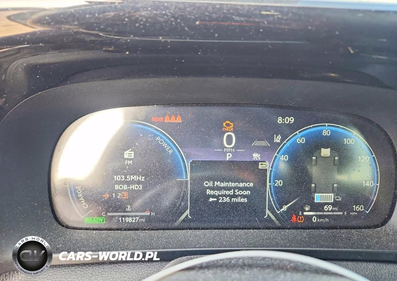 2024 Toyota Crown Platinum VIN:JTDAFAAF6R3006036 - 9