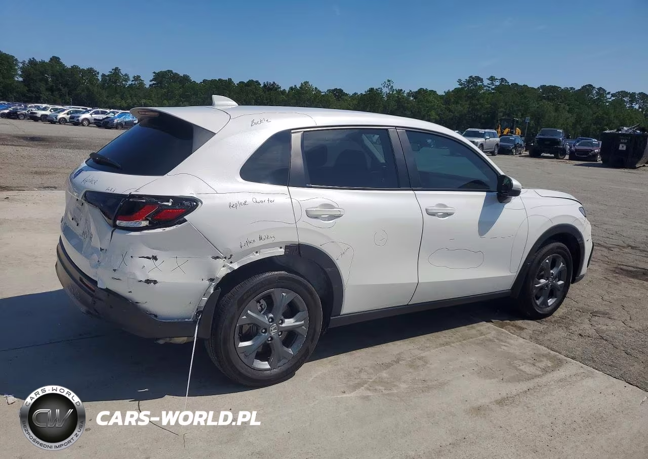 2026 Honda Hr-V Lx VIN:3CZRZ1H33TM711642 - 3