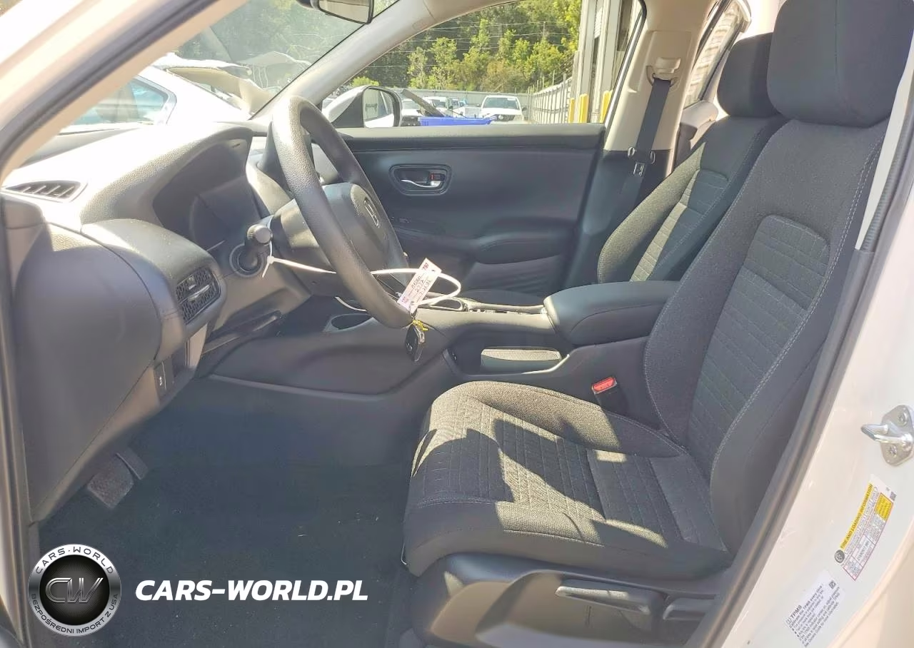 2026 Honda Hr-V Lx VIN:3CZRZ1H33TM711642 - 7