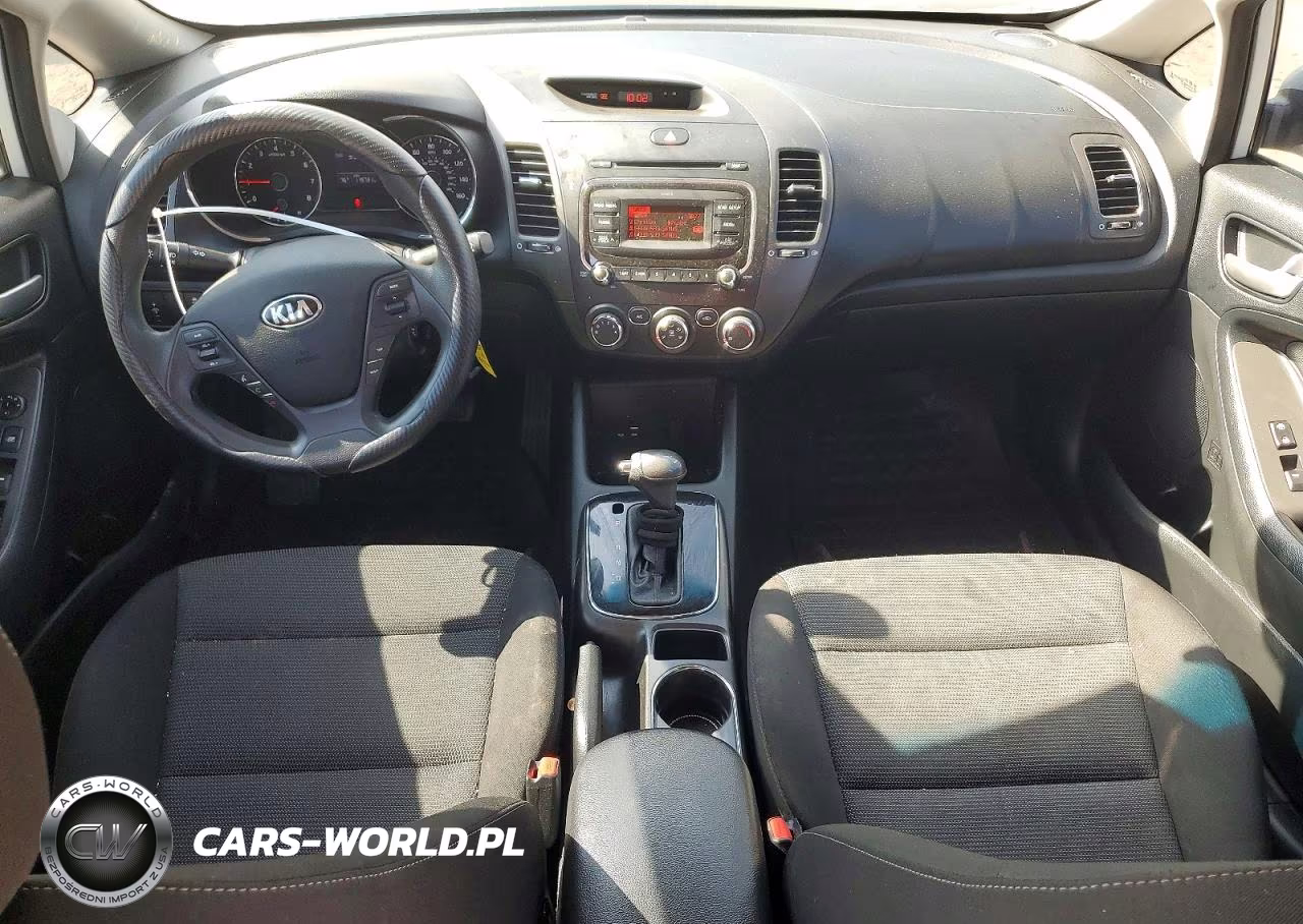 2017 Kia Forte Lx VIN:3KPFK4A71HE010417 - 8