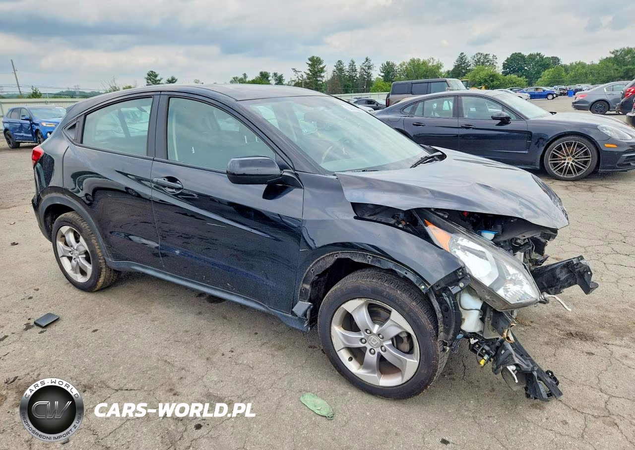 2018 Honda Hr-V Lx VIN:3CZRU6H37JG700540 - 4
