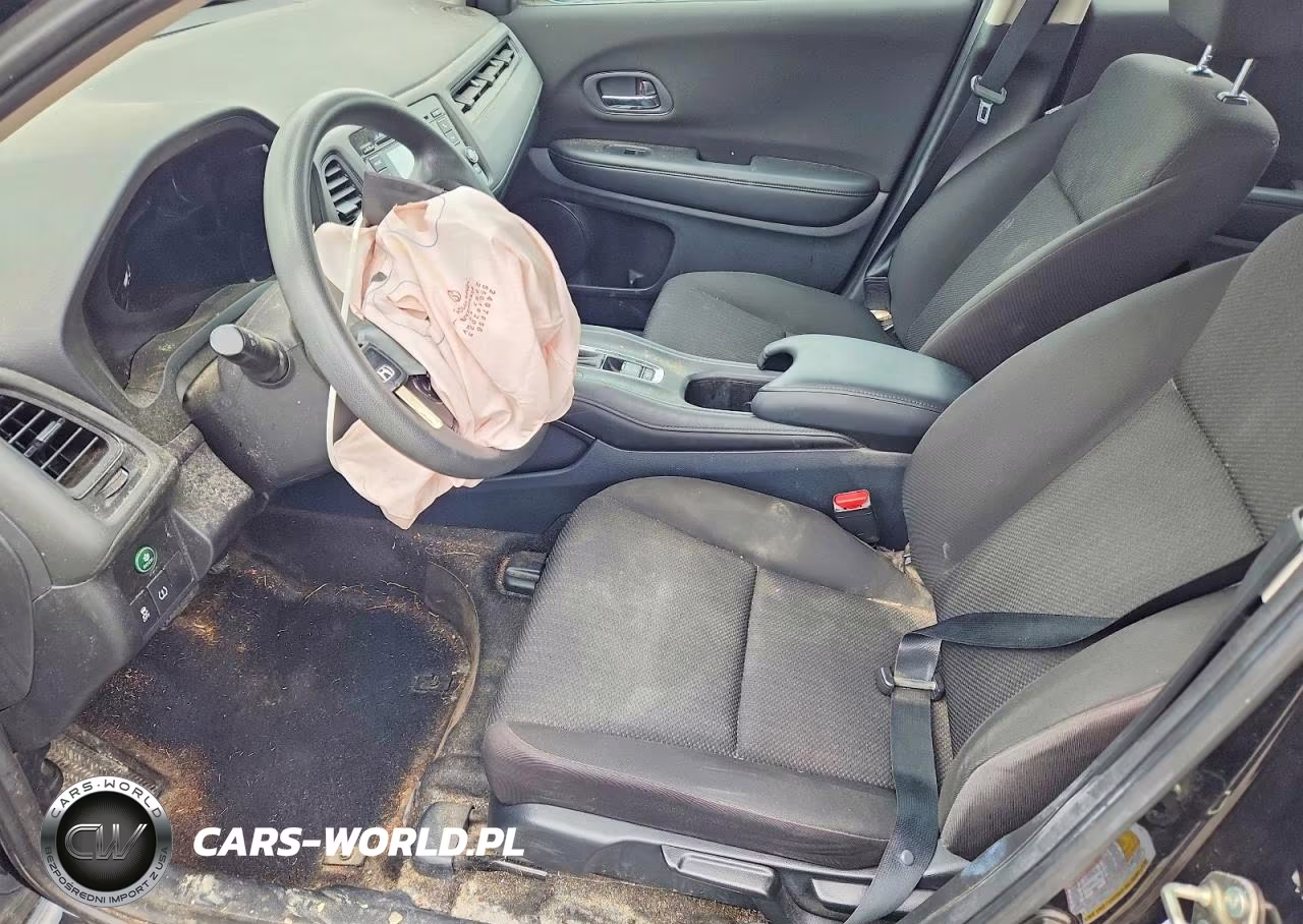 2018 Honda Hr-V Lx VIN:3CZRU6H37JG700540 - 7