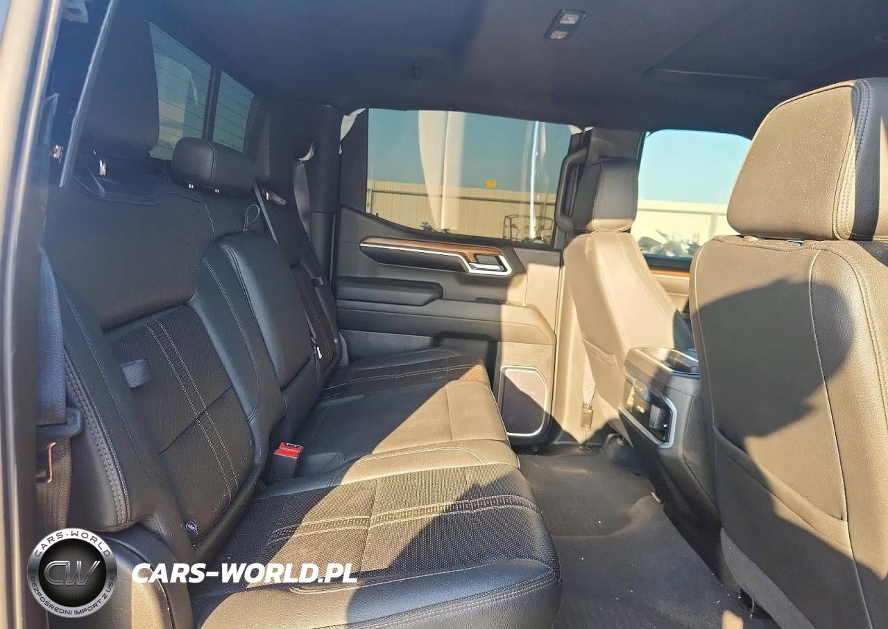 2022 Chevrolet Silverado K1500 High Country VIN:1GCUDJEL4NZ595890 - 10