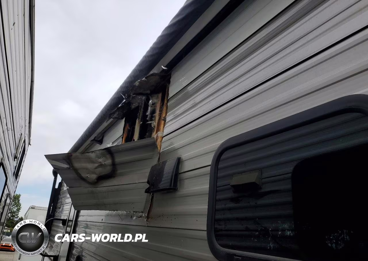 2019 Jayco Camper VIN:1UJBJ0BR8K75D0191 - 9