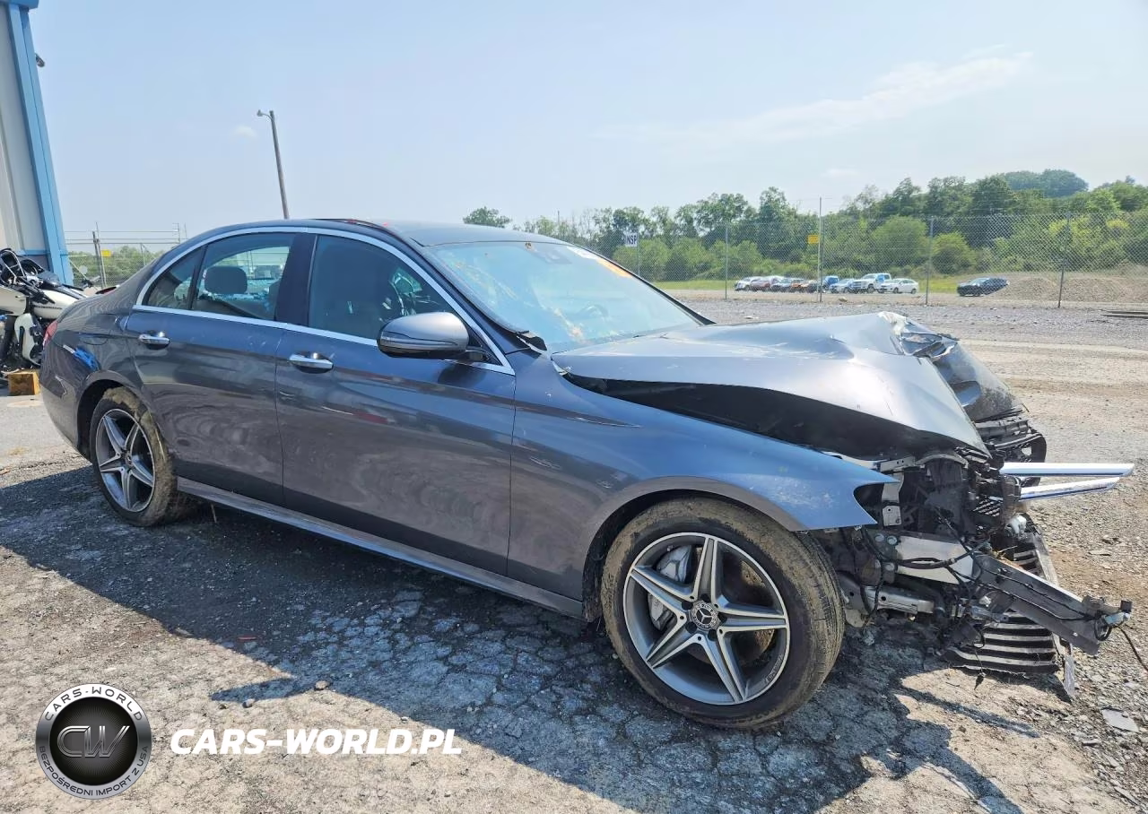 2020 Mercedes-Benz E 350 4Matic VIN:WDDZF8EB2LA701092 - 4