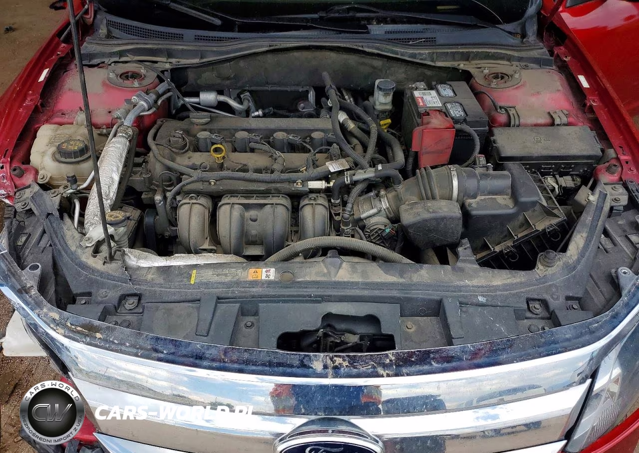 2012 Ford Fusion S VIN:3FAHP0GA9CR365252 - 11