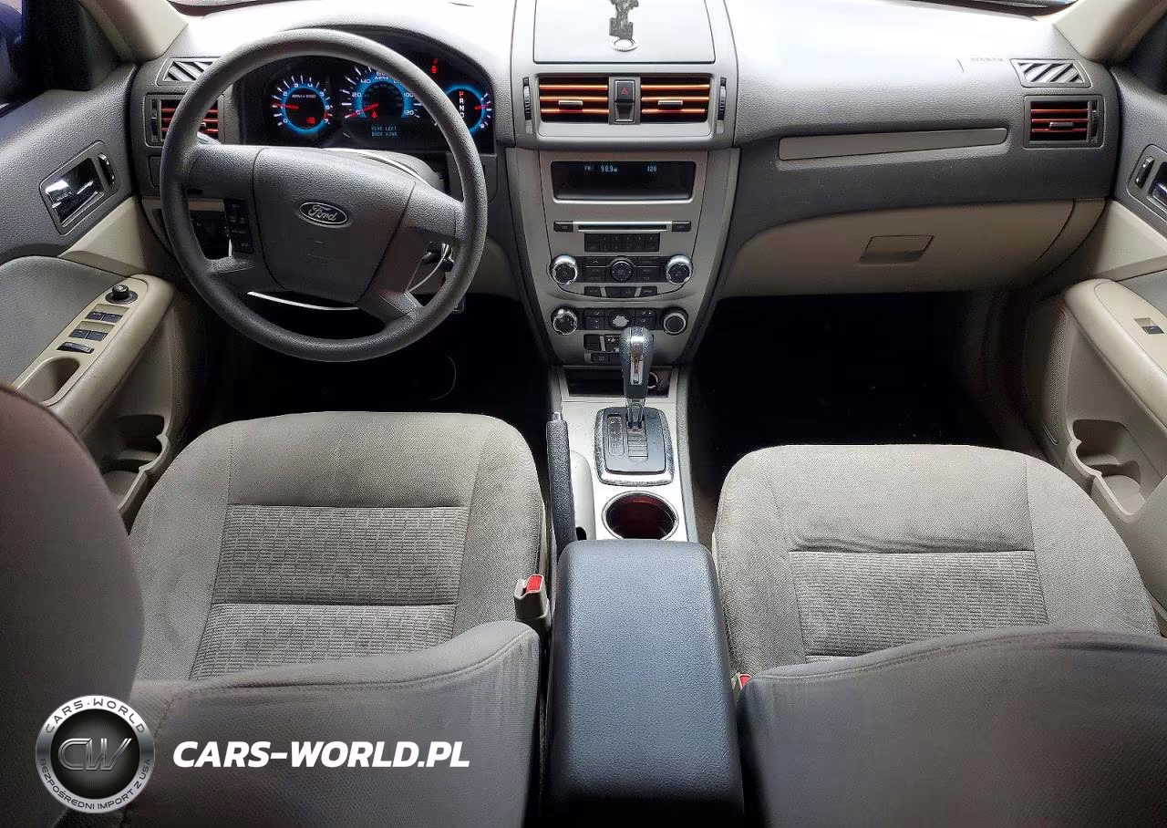 2012 Ford Fusion S VIN:3FAHP0GA9CR365252 - 8