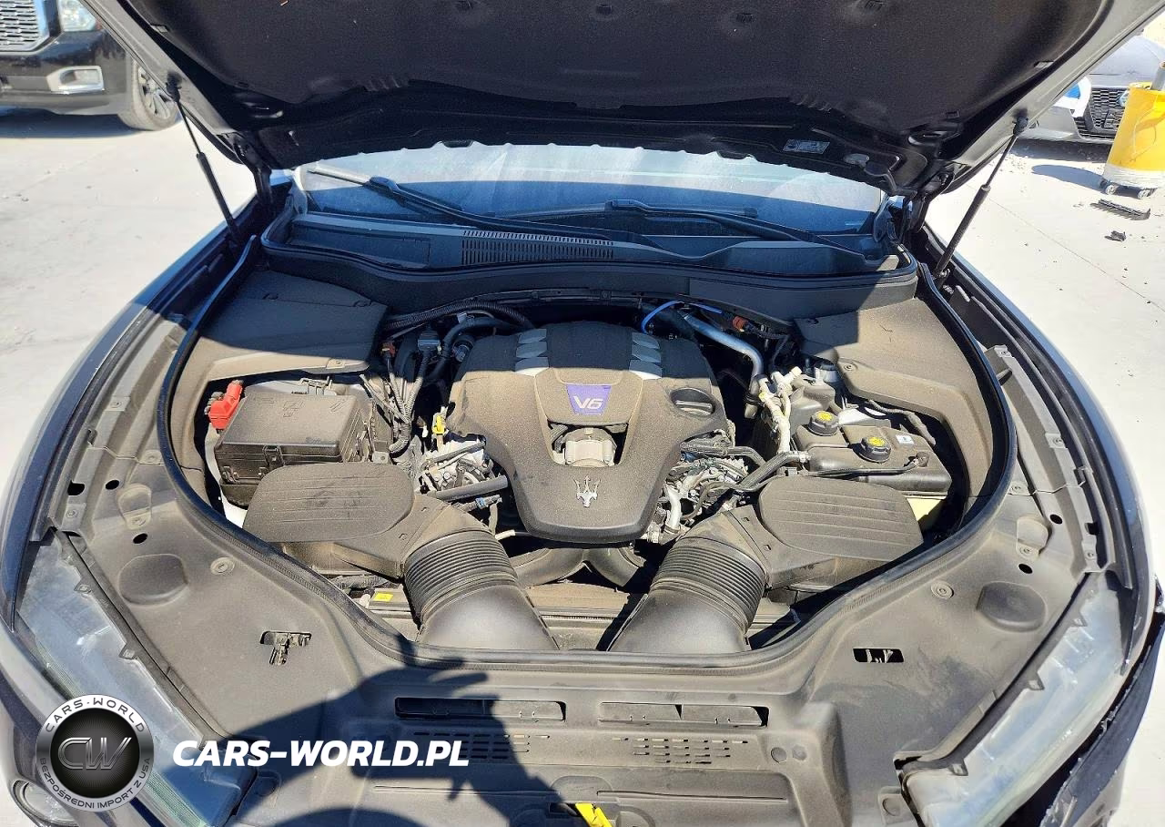2022 Maserati Levante Modena VIN:ZN661YUM3NX383755 - 12