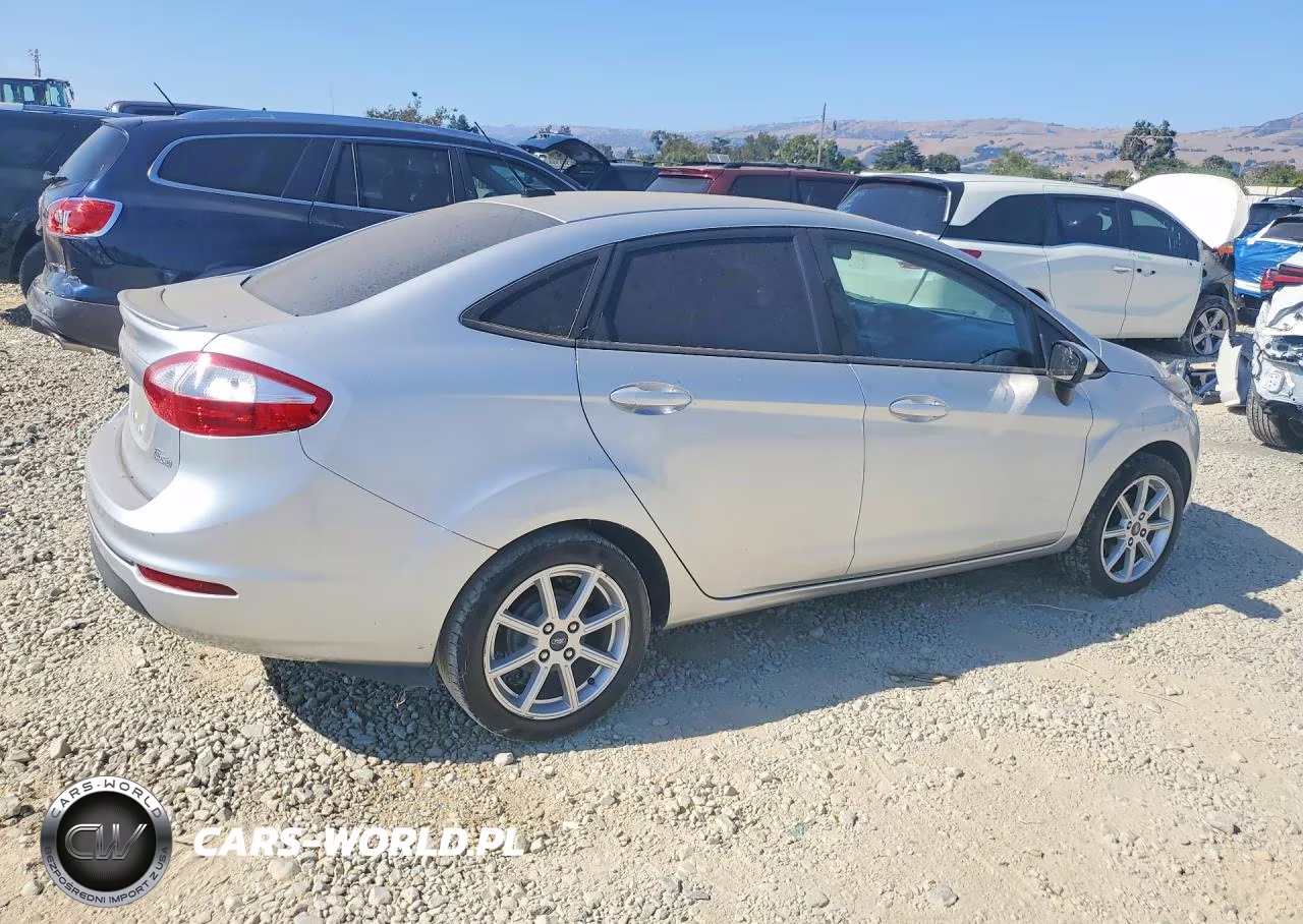 2019 Ford Fiesta Se VIN:3FADP4BJ5KM149746 - 3