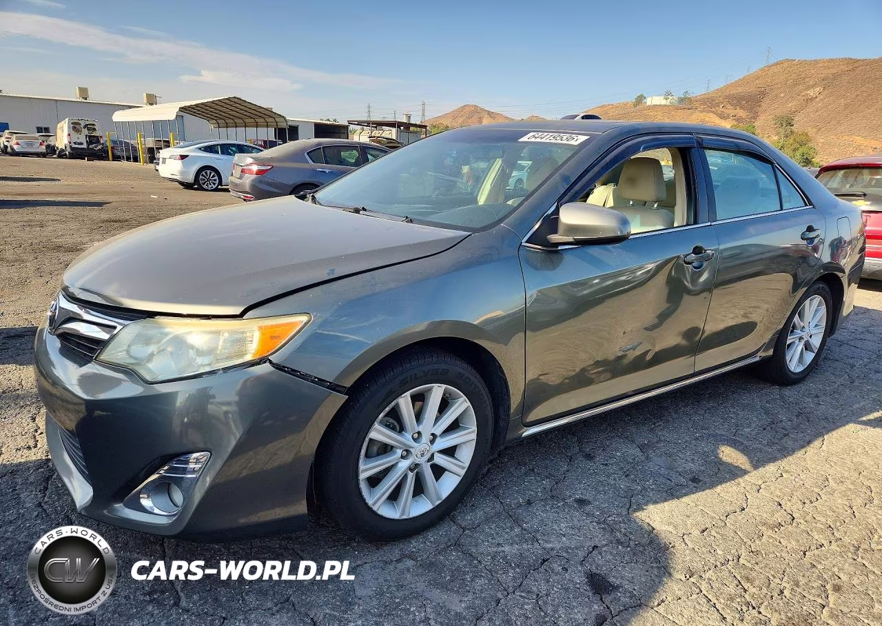 2012 Toyota Camry Xle – zdjęcie 1 z 12