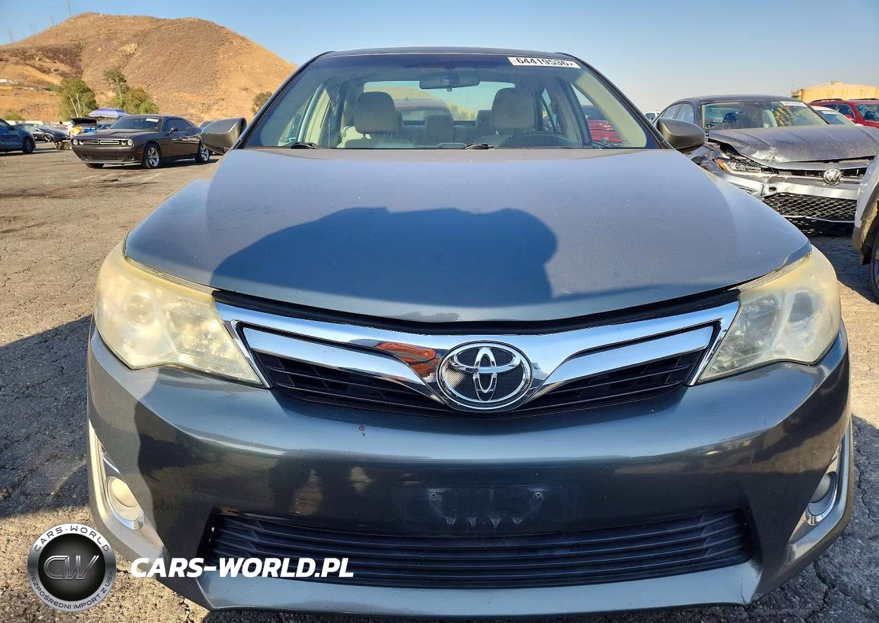 2012 Toyota Camry Xle VIN:4T4BF1FK8CR207983 - 5