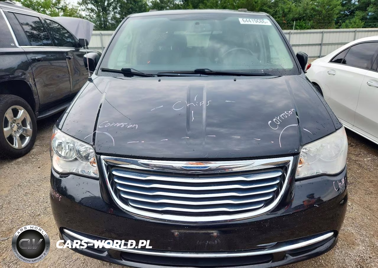 2016 Chrysler Town & Country Touring VIN:2C4RC1BG4GR261873 - 5