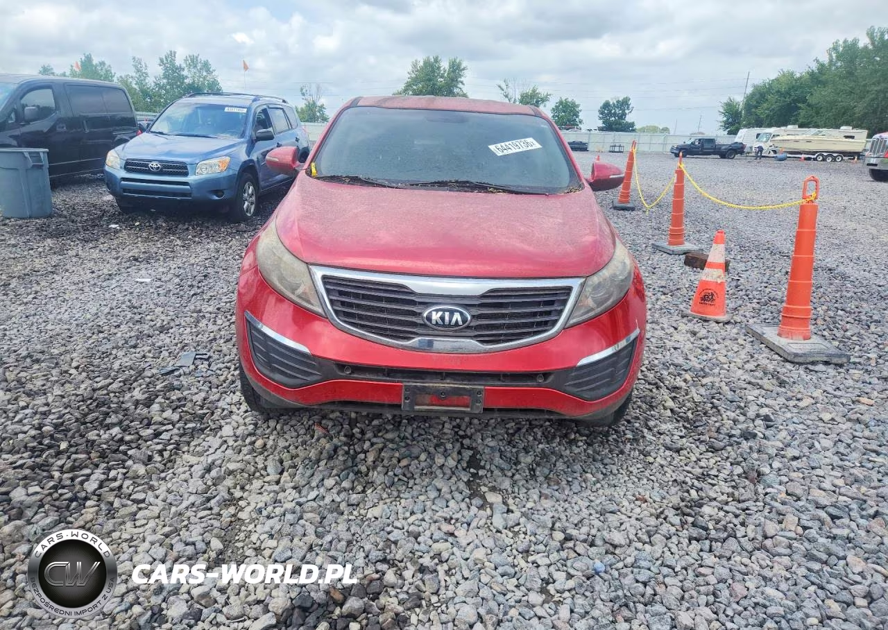 2013 Kia Sportage Lx VIN:KNDPBCA26D7536569 - 5