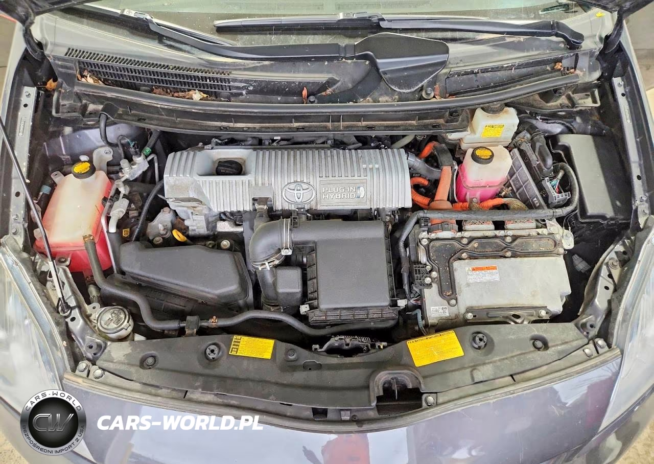 2012 Toyota Prius Plug-In Hybrid Base VIN:JTDKN3DP3C3013105 - 11